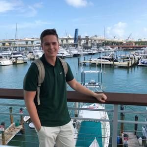 Meet your Posher, Louis-philippe